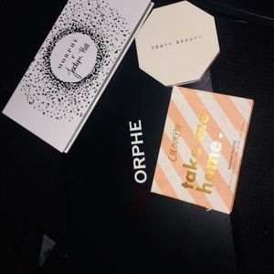 Makeup bundle